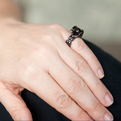 Craft Me Up Sausage Doll Ring in Gunmetal